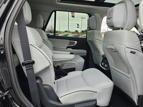 New 2026 Ford Expedition Platinum w/ Platinum Ultimate Package image 16