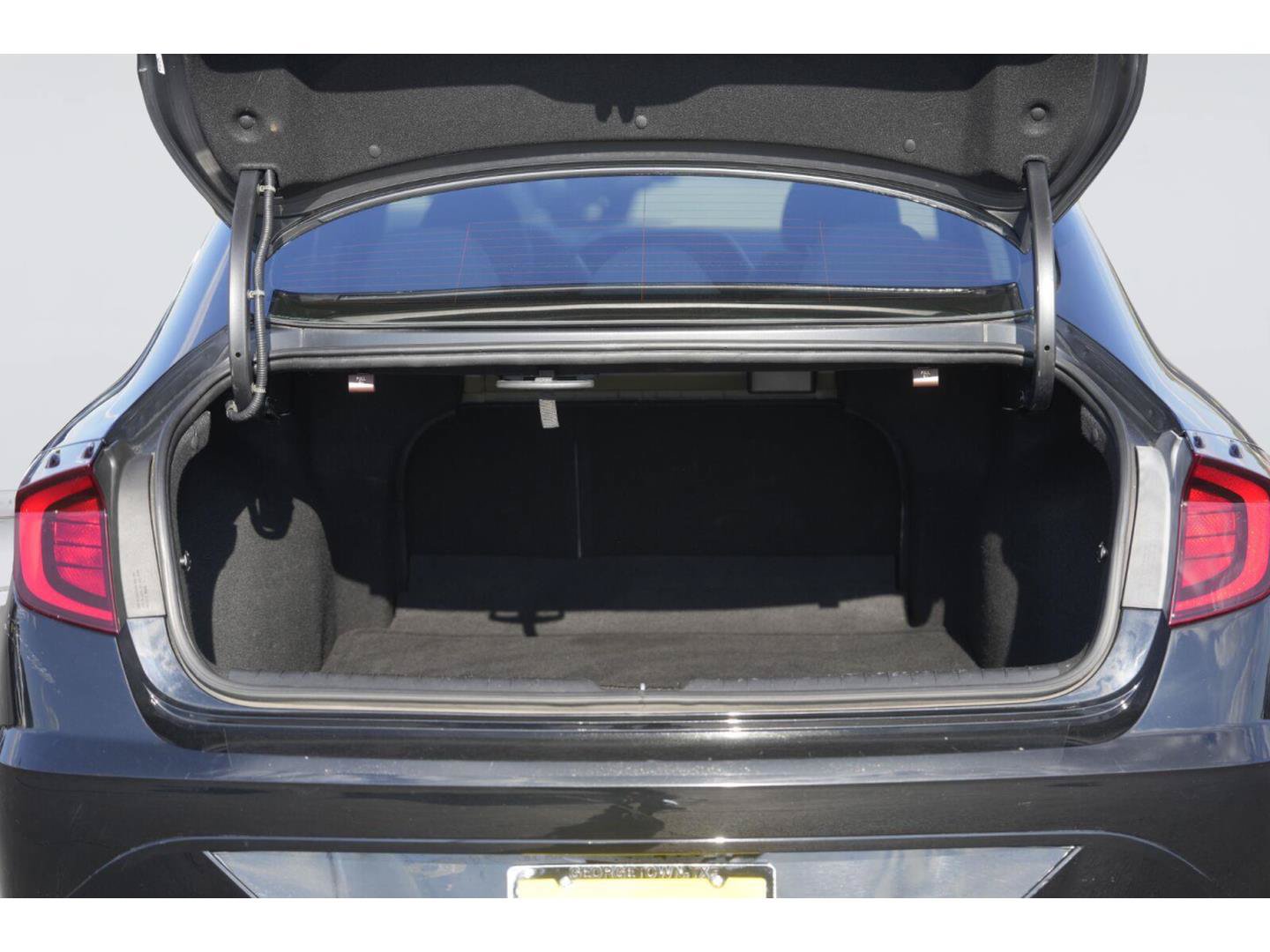 Used 2021 Hyundai Sonata SEL w/ Cargo Package FWD image 31