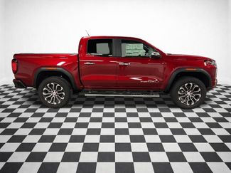 New 2026 GMC Canyon Denali video 2