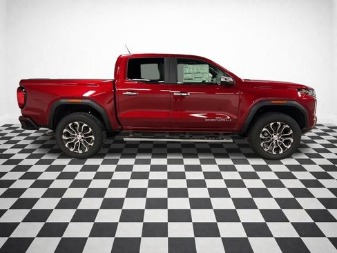 New 2026 GMC Canyon Denali image 2