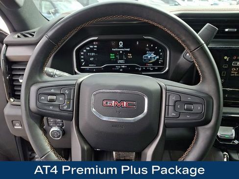 Used 2024 GMC Sierra 2500 AT4 w/ AT4 Premium Plus Package image 4