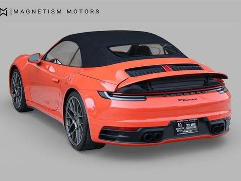 Used 2021 Porsche 911 Carrera w/ Premium Package RWD image 17