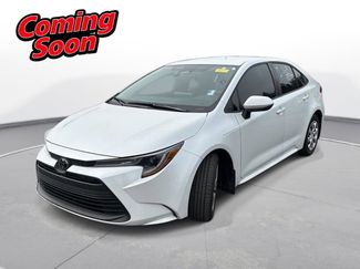Used 2025 Toyota Corolla LE video 1