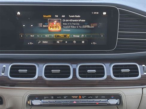 Used 2021 Mercedes-Benz GLE 450 4MATIC image 19