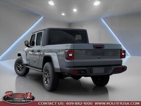 New 2026 Jeep Gladiator Sport image 3