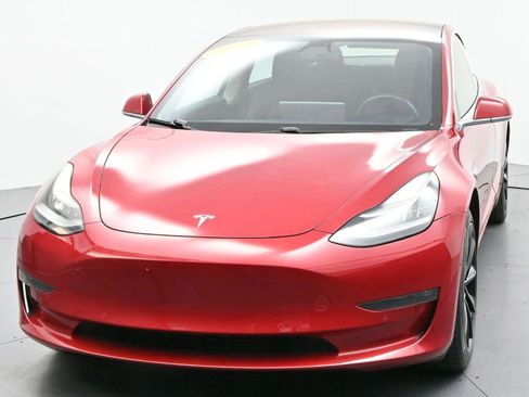 Used 2018 Tesla Model 3 Long Range RWD image 2
