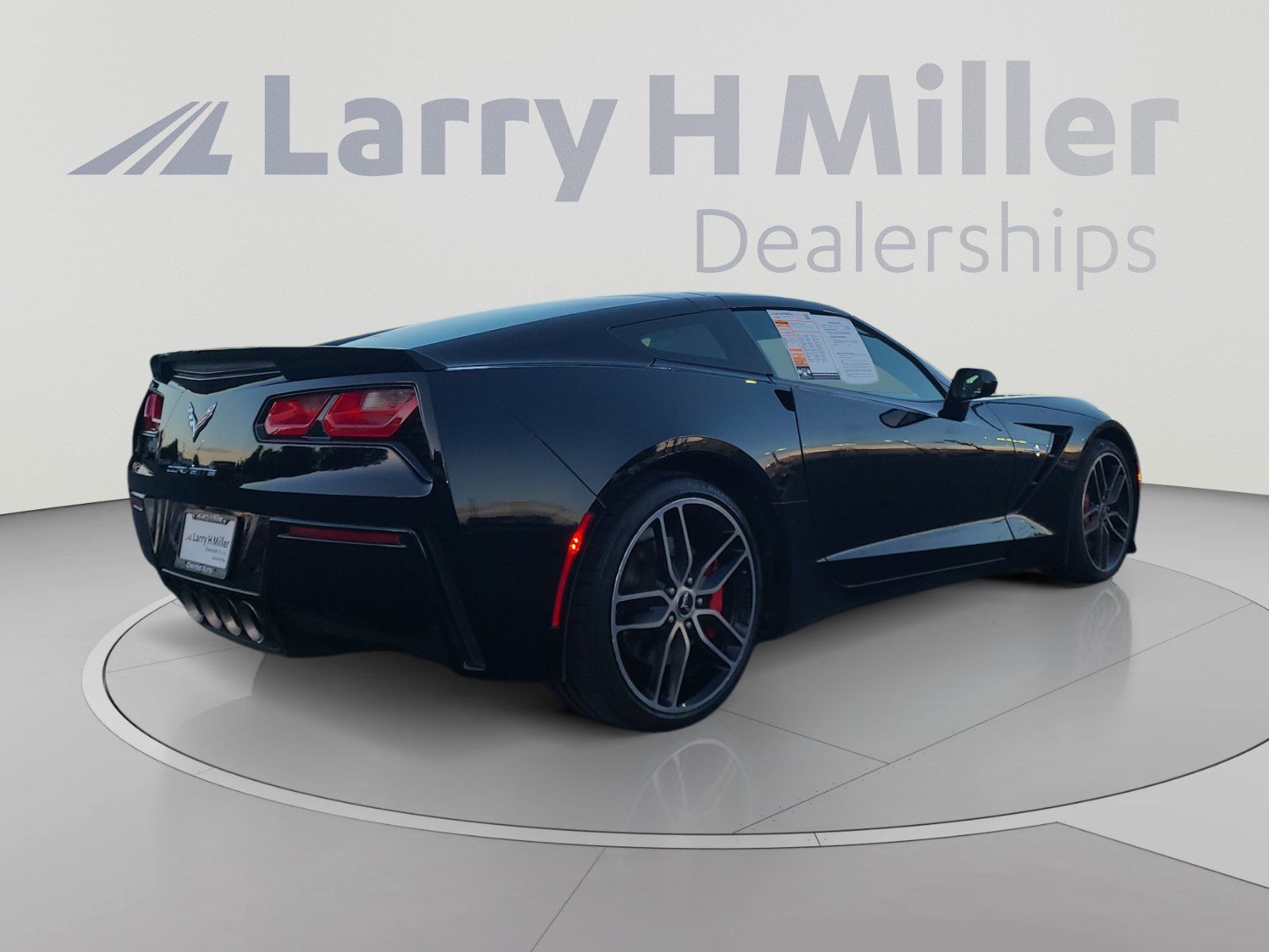 Used 2015 Chevrolet Corvette Stingray Coupe w/ 3LT Preferred Equipment Group RWD image 5