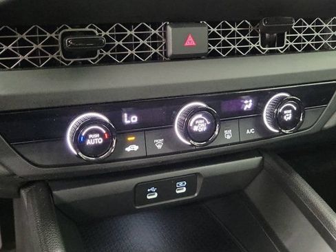 Used 2025 Honda Accord LX image 30