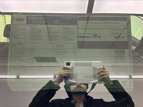 New 2026 Ford F250 Platinum w/ Tremor Off-Road Package image 14