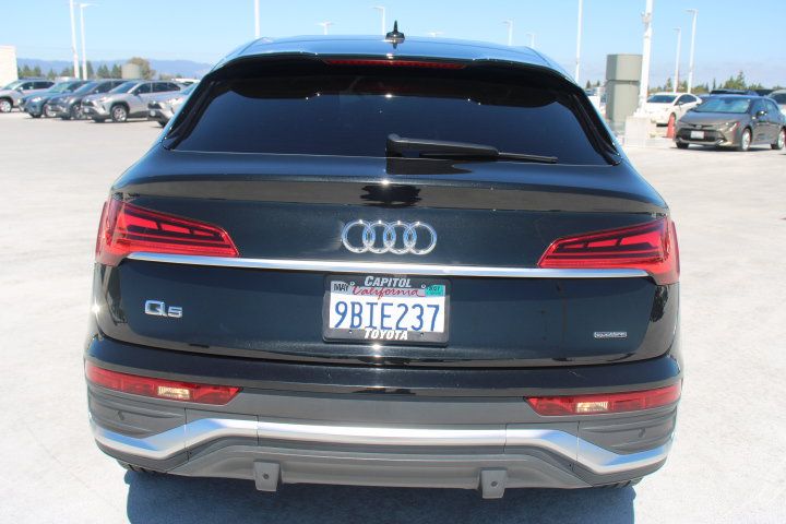 Used 2022 Audi Q5 2.0T Premium AWD/4WD image 4