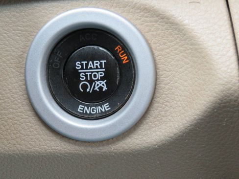 Used 2015 RAM 2500 Longhorn AWD/4WD image 21