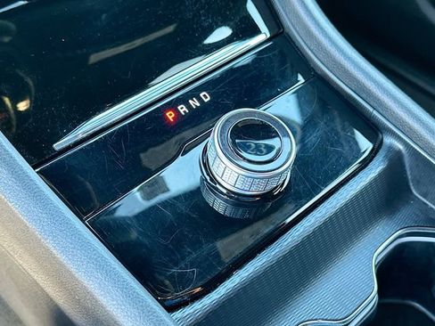 Used 2023 Jeep Grand Cherokee Altitude image 16