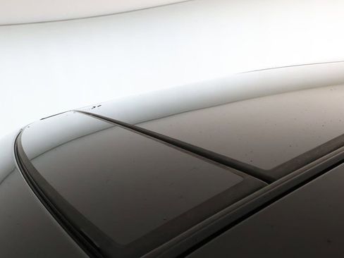 Used 2022 Land Rover Range Rover Westminster Edition image 8