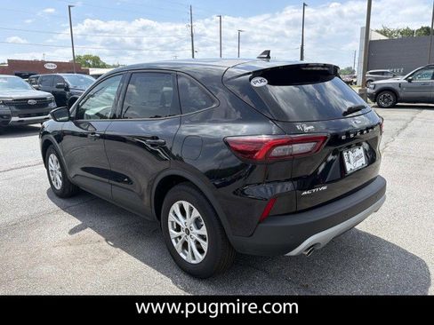 Used 2025 Ford Escape Active w/ Tech Pack #1 FWD image 5