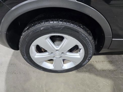 Used 2016 Buick Encore Convenience AWD/4WD image 17