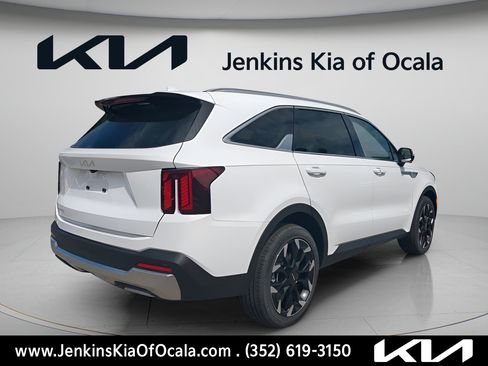 New 2026 Kia Sorento SX FWD image 3