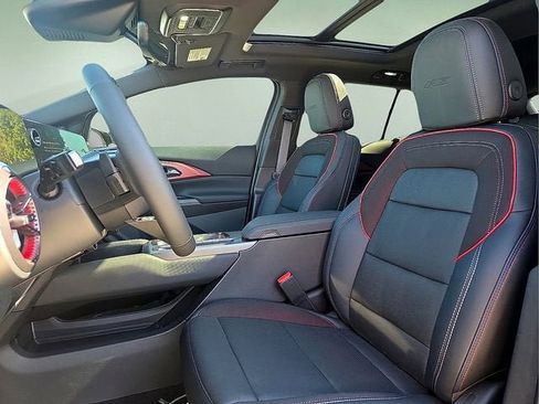 New 2025 Chevrolet Equinox EV RS w/ Active Safety Package 3 FWD image 16
