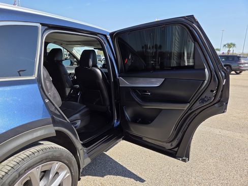 Used 2024 MAZDA CX-90 3.3 Turbo w/ Premium Package image 15