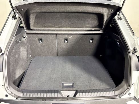 Certified 2023 Volkswagen ID.4 Pro image 22