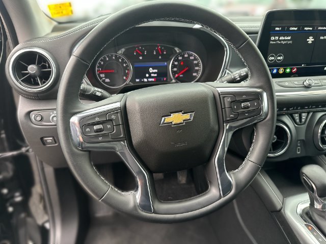 Used 2024 Chevrolet Blazer LT w/ Midnight/Sport Edition FWD image 20