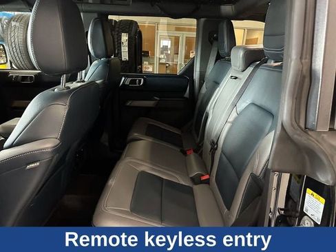 Used 2022 Ford Bronco Outer Banks image 17