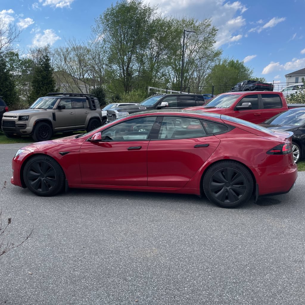 Used 2022 Tesla Model S AWD/4WD image 4