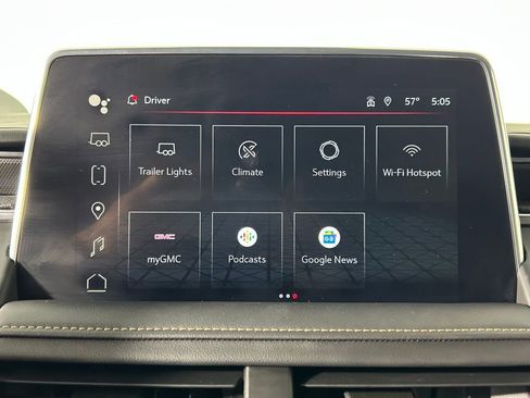 Used 2023 GMC Yukon XL AT4 w/ Technology Package image 24