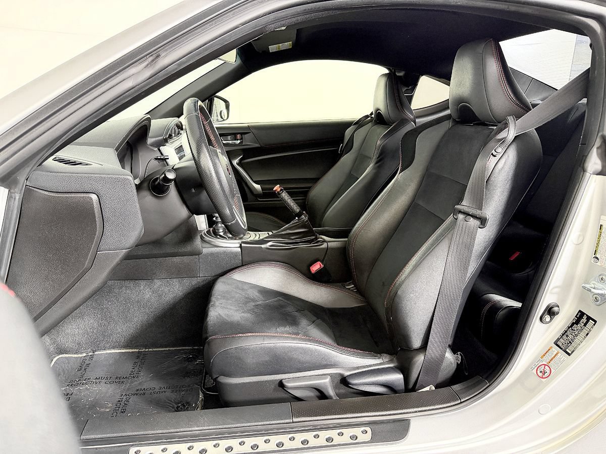 Used 2014 Subaru BRZ Limited RWD image 28