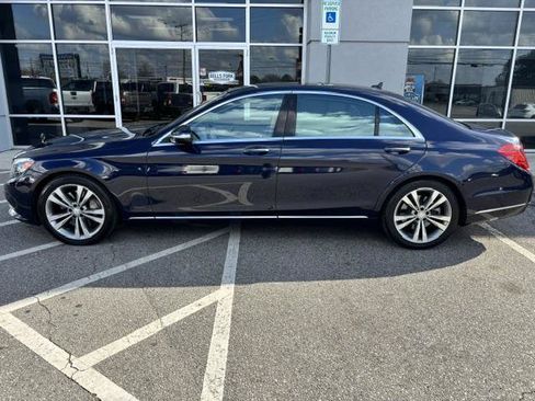 Used 2016 Mercedes-Benz S 550 4MATIC Sedan w/ Premium Package image 1