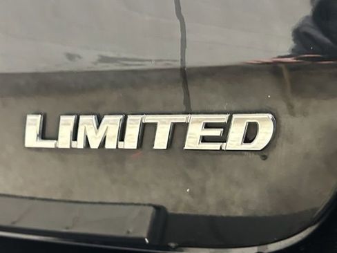 Used 2018 Toyota Highlander Limited Platinum AWD/4WD image 31
