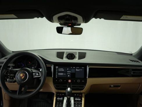 New 2026 Porsche Macan AWD/4WD image 15