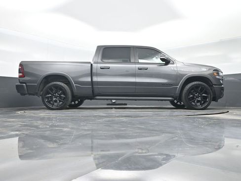 Used 2022 RAM 1500 Laramie AWD/4WD image 38
