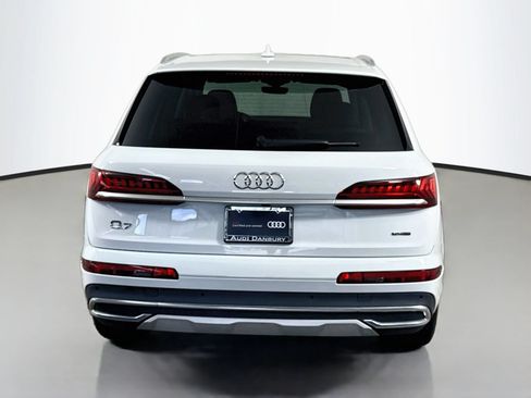 Used 2023 Audi Q7 3.0T Premium Plus w/ Premium Plus Package AWD/4WD image 10