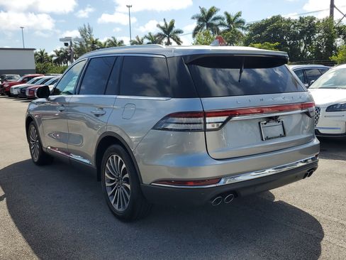 Certified 2020 Lincoln Aviator Reserve image 4