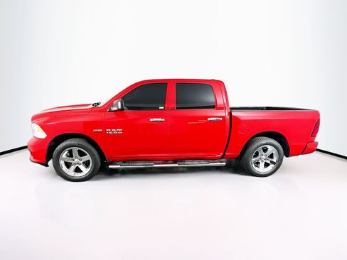 Used 2018 RAM 1500 Express w/ Express Value Package RWD image 4