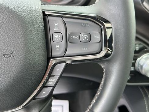 Used 2024 RAM 1500 Limited AWD/4WD image 14
