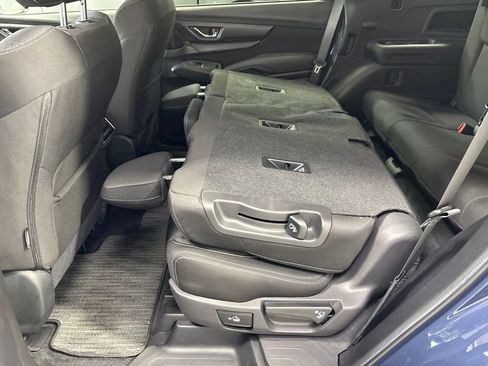 Used 2025 Subaru Ascent Premium AWD/4WD image 38