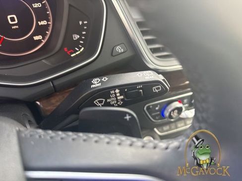 Used 2019 Audi Q5 2.0T Premium Plus w/ Premium Plus Package image 15