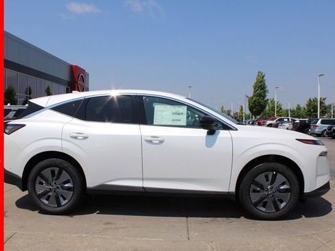 New 2025 Nissan Murano SL image 3