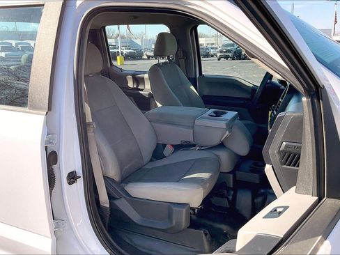 Used 2018 Ford F150 XL w/ Equipment Group 101A Mid image 8