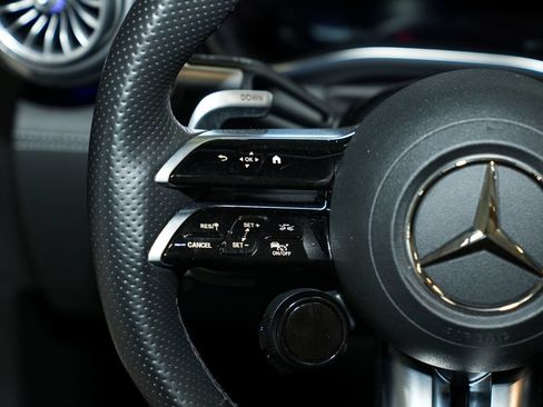 Used 2023 Mercedes-Benz SL 43 AMG image 51