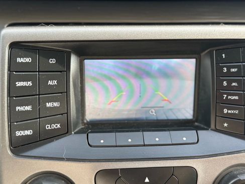 Used 2018 Ford Flex SE image 19