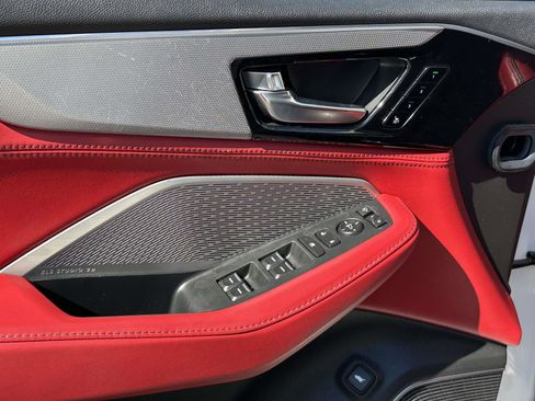 Used 2023 Acura MDX A-Spec image 13