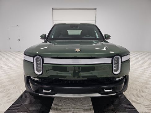 Used 2024 Rivian R1T Adventure AWD/4WD image 8