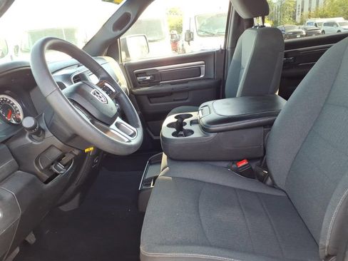 Certified 2024 RAM 1500 Warlock AWD/4WD image 10