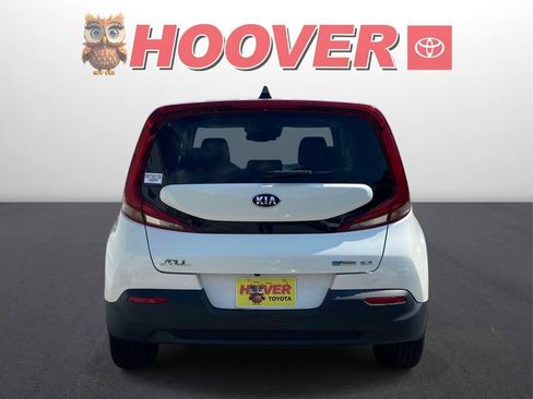 Used 2021 Kia Soul EX FWD image 9