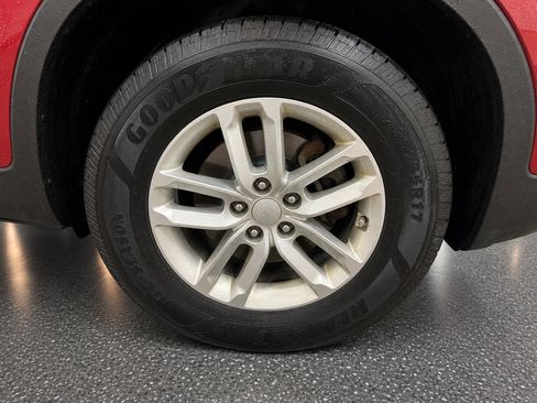 Used 2015 Kia Sorento LX AWD/4WD image 25