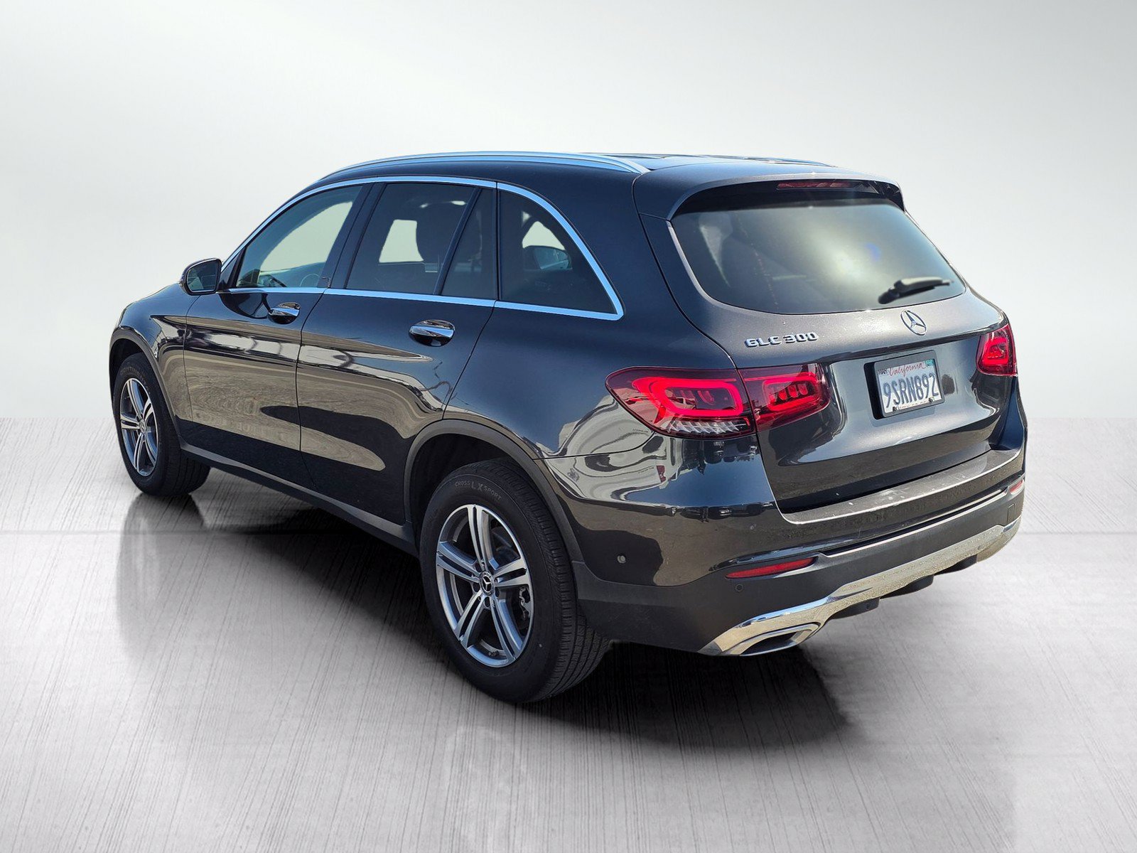 Used 2021 Mercedes-Benz GLC 300 image 6