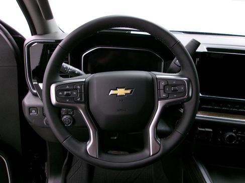New 2026 Chevrolet Silverado 3500 LT w/ All Star Edition image 7