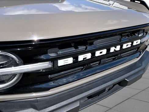 Certified 2025 Ford Bronco Outer Banks AWD/4WD image 30